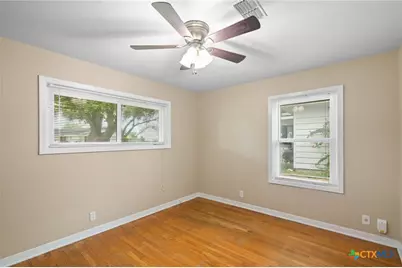 1003 Fern Lane, Victoria, TX 77904 - Photo 23