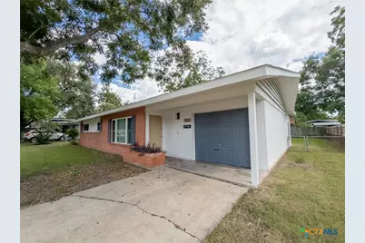 1003 Fern Lane, Victoria, TX 77904 - Photo 3