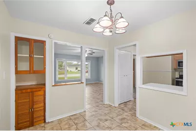 1003 Fern Lane, Victoria, TX 77904 - Photo 11