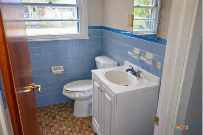 3401 Redwood Drive, Victoria, TX 77901 - Photo 7