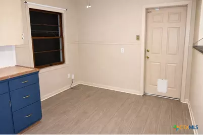 3401 Redwood Drive, Victoria, TX 77901 - Photo 5