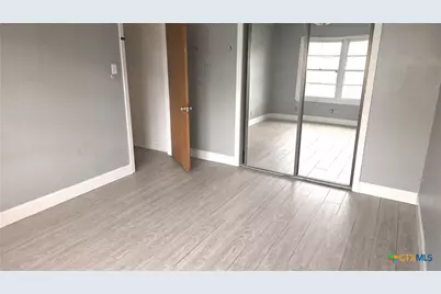 3401 Redwood Drive, Victoria, TX 77901 - Photo 9