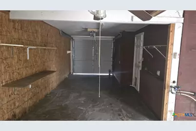 3401 Redwood Drive, Victoria, TX 77901 - Photo 11