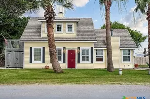 112 Wedig St, Port Lavaca, TX 77979 - Photo 3