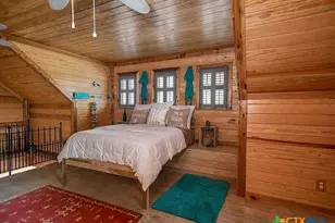 112 Wedig St, Port Lavaca, TX 77979 - Photo 21