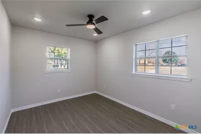 311 & 315 Smith Street, Belton, TX 76513 - Photo 17