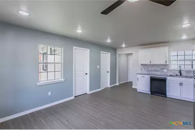 311 & 315 Smith Street, Belton, TX 76513 - Photo 9