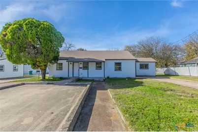 311 & 315 Smith Street, Belton, TX 76513 - Photo 1