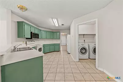 513 Bond Street, Copperas Cove, TX 76522 - Photo 3