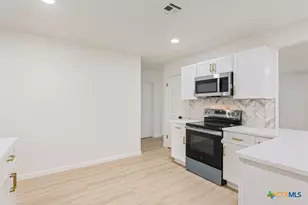 1029 N 45th St, Waco, TX 76710 - Photo 15