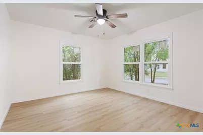 1029 N 45th Street, Waco, TX 76710 - Photo 23