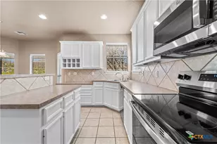 2121 Grizzly Trail, Harker Heights, TX 76548 - Photo 21