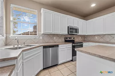 2121 Grizzly Trail, Harker Heights, TX 76548 - Photo 19