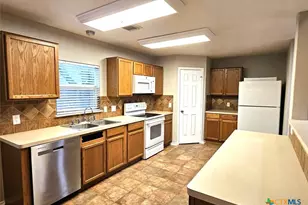 1715 Mountain Brook, Schertz, TX 78154 - Photo 11