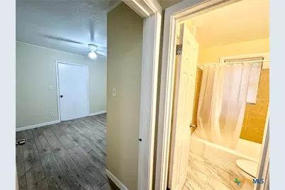 104 E Fowler Avenue, Killeen, TX 76541 - Photo 29