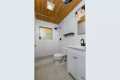 625 Creek Drive, New Braunfels, TX 78130 - Photo 23