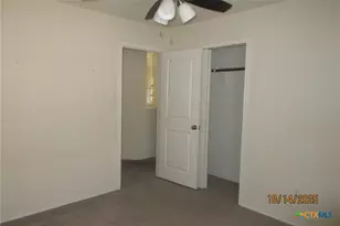 117 Open Sky Wy, Jarrell, TX 76537 - Photo 31