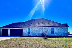 401 Willow Dr, Troy, TX 76579 - Photo 3