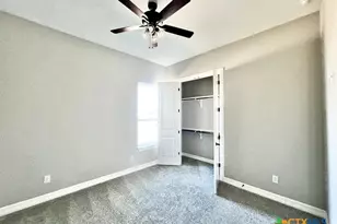 401 Willow Dr, Troy, TX 76579 - Photo 11