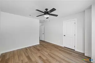 905 S Martin Luther King Jr Ln, Temple, TX 76504 - Photo 15