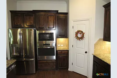 3210 Twin Ridge Drive, Belton, TX 76513 - Photo 7