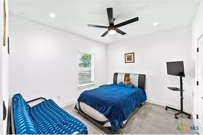 7074 Newman Boulevard, Kyle, TX 78640 - Photo 21