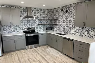 744 Hill Top Dr, Canyon Lake, TX 78133 - Photo 3