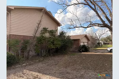 1014 N Hunt Street, Cuero, TX 77954 - Photo 43