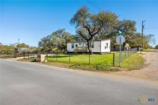 1401 Kingston Dr, Granite Shoals, TX 78654 - Photo 11