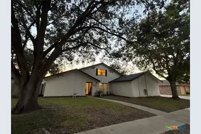 205 Magdalena Drive, Victoria, TX 77904 - Photo 1