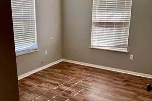 1612 Alamo Dr, Victoria, TX 77901 - Photo 11