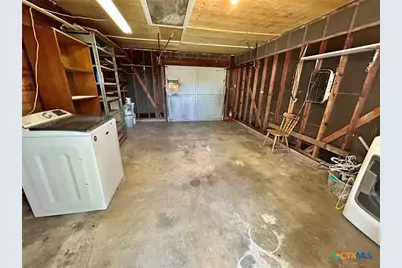 1612 Alamo Drive, Victoria, TX 77901 - Photo 13