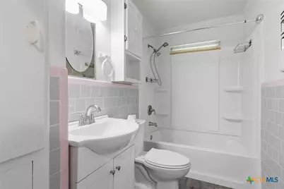 1612 Alamo Drive, Victoria, TX 77901 - Photo 7