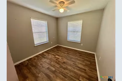 1612 Alamo Drive, Victoria, TX 77901 - Photo 9