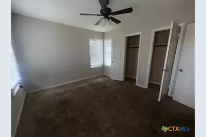 2302 E Mistletoe Avenue, Victoria, TX 77901 - Photo 17