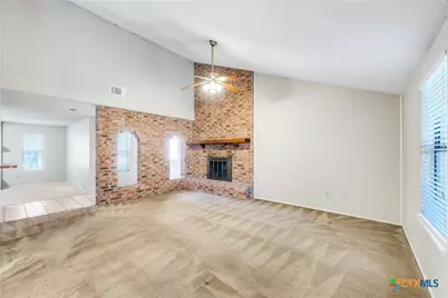 111 Oldtowne Road, Seguin, TX 78155 - Photo 7