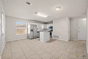 4613 Hank Dr, Killeen, TX 76549 - Photo 9