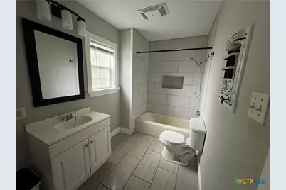 607 N Cleveland Street, Victoria, TX 77901 - Photo 7