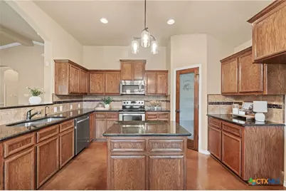 8710 Hansom Cab Circle, Temple, TX 76502 - Photo 13