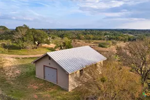 1250 Rocky Hollow Dr, Burnet, TX 78611 - Photo 11