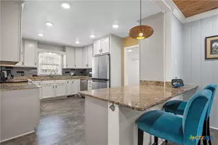 1317 N 9th St, Temple, TX 76501 - Photo 13