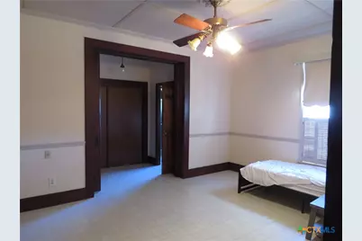 342 W Oak Street, Goliad, TX 77963 - Photo 15