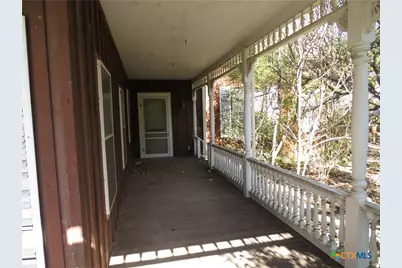 342 W Oak Street, Goliad, TX 77963 - Photo 3