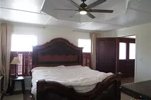 342 W Oak St, Goliad, TX 77963 - Photo 21