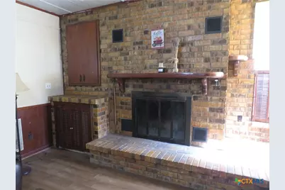 342 W Oak Street, Goliad, TX 77963 - Photo 9