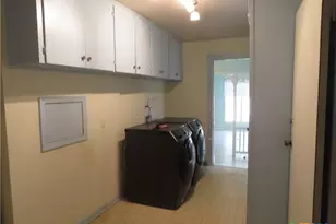 342 W Oak St, Goliad, TX 77963 - Photo 31