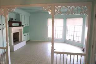 342 W Oak St, Goliad, TX 77963 - Photo 5