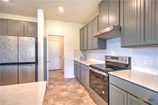 119 Lucky Texan Cv, Jarrell, TX 76537 - Photo 15