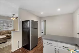 1902 S 9th St, Temple, TX 76504 - Photo 9