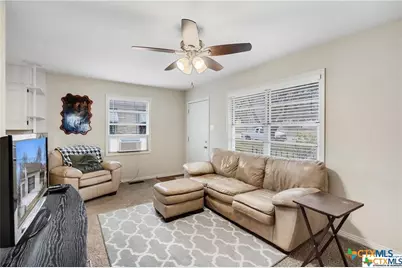 1902 S 9th Street, Temple, TX 76504 - Photo 5